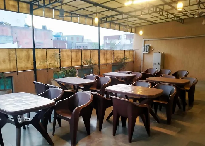 Hotel Holy City